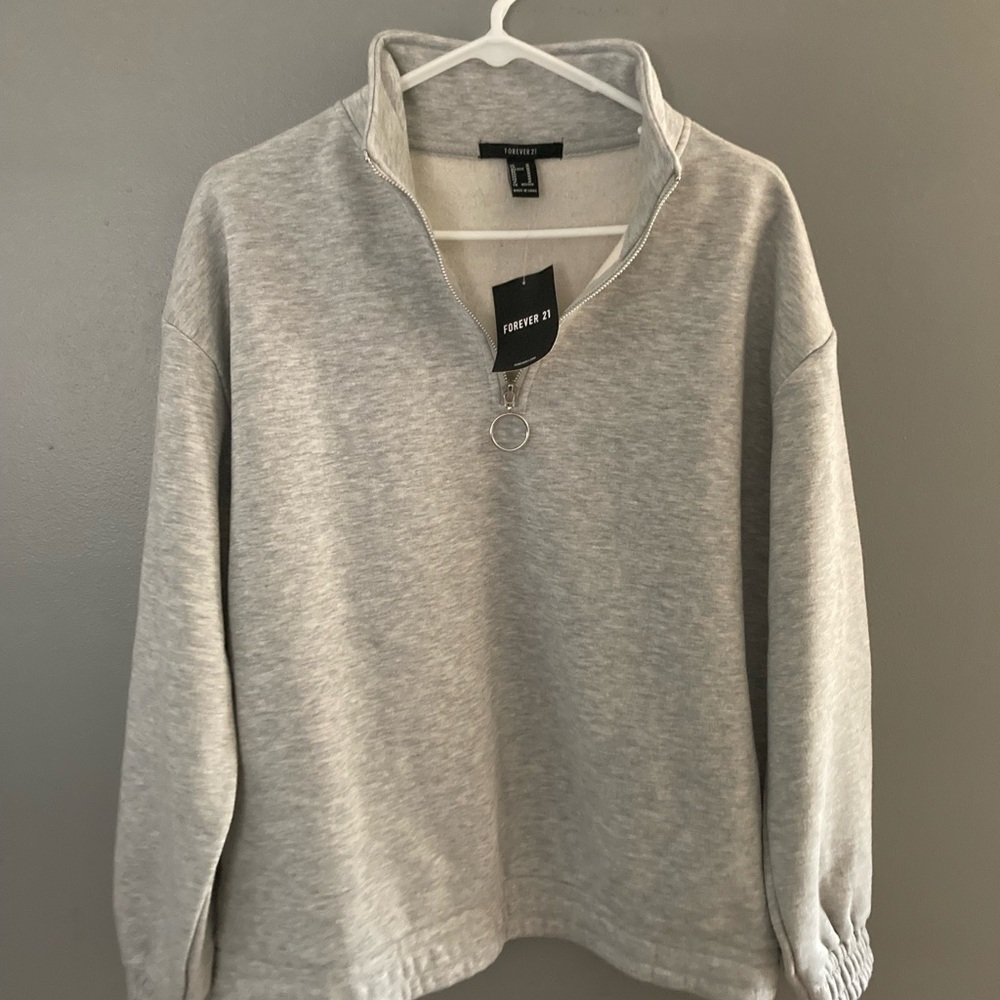 NWT FOREVER 21 Quart Zip Sweatshirt